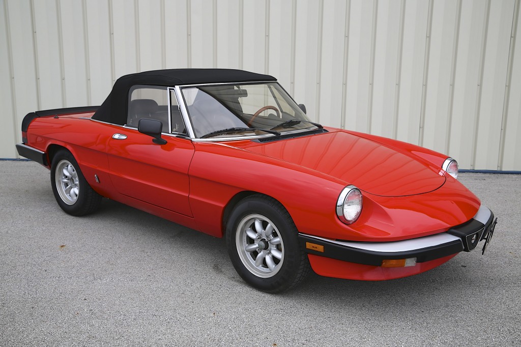 1985 Alfa Romeo Spider Graduate